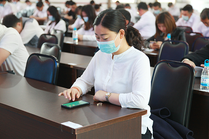 1615974019584361.jpg 選手小.jpg